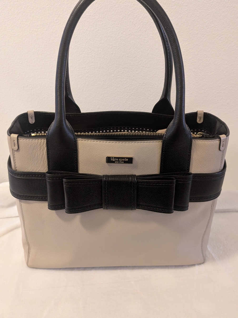 Kate Spade Quinn Villabella Ave Beige Black Bow Satchel